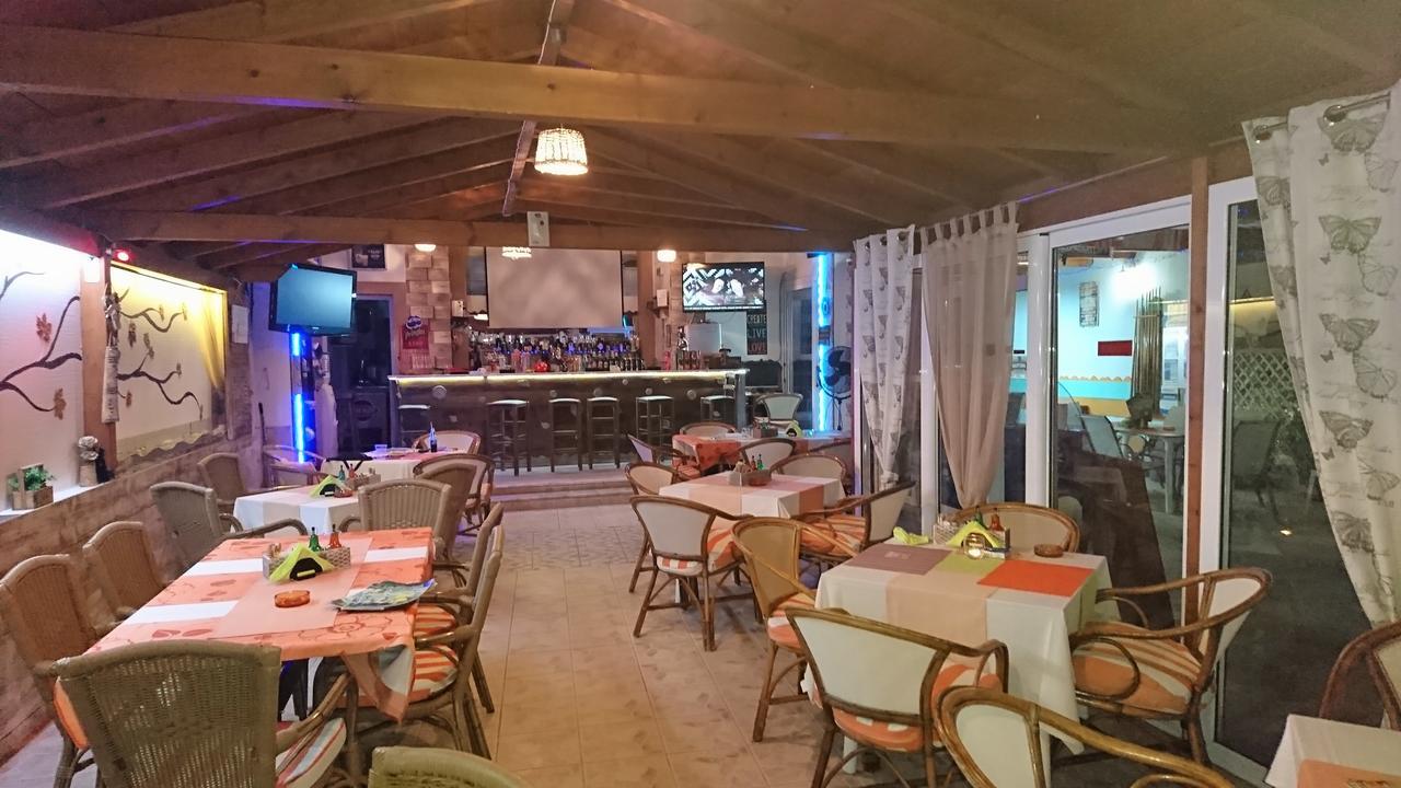 Christakis Aparthotel Sidárion Buitenkant foto